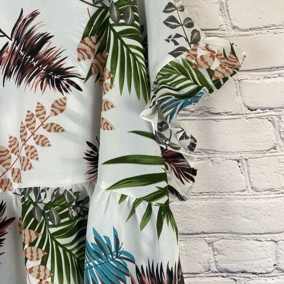 Shein Babydoll Peplum Palm Print Top size 2XL - Picture 5 of 8